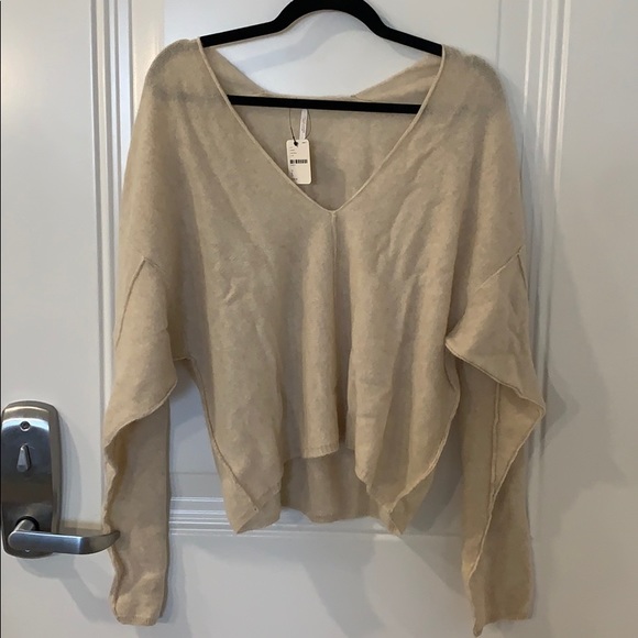Free People Sweaters - Free People, cozy never worn sweater!
